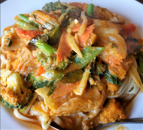 Thai food and Italian pasta. Great fusion idea.