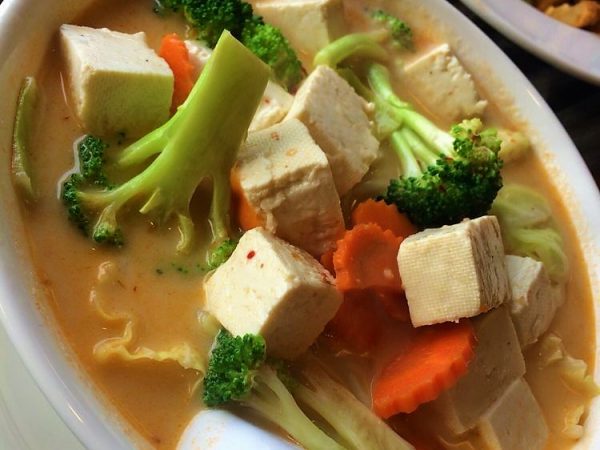 Slight spicy Thai coconut milk soup